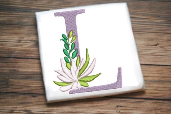 L Letter Greenery Monogram: A Seasonal Design Review
